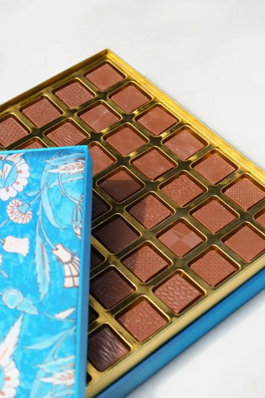 Kurumsal çikolata kutusu - üstten görünüm